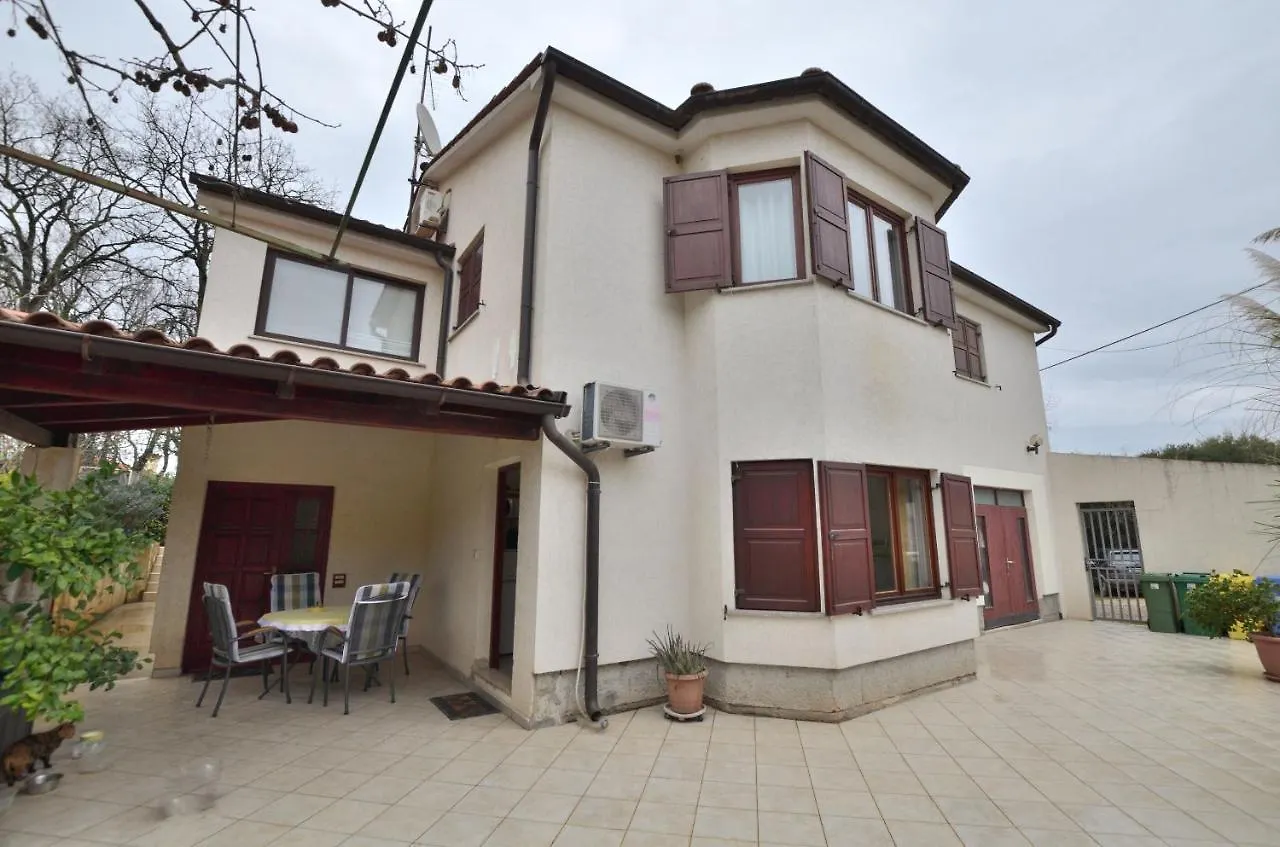 Apartments Caterina بولا